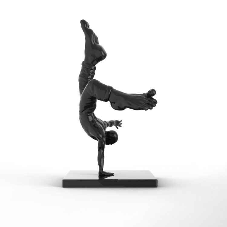 IDAN_ZARESKI_L_ACROBATE_RESINE_2025